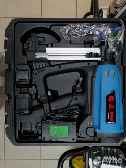 М онтажный пистолет по дереву