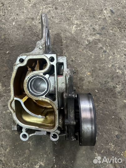 Корпус помпы Honda K20A