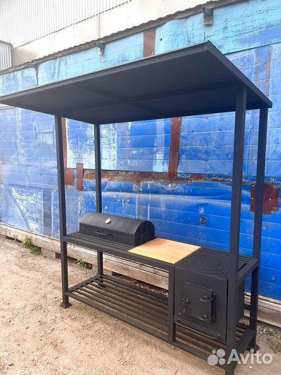 Мангал с крышей