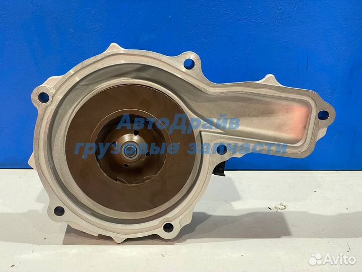 Помпа с вискомуфтой Вольво FH4 FM4 и Рено Т серия