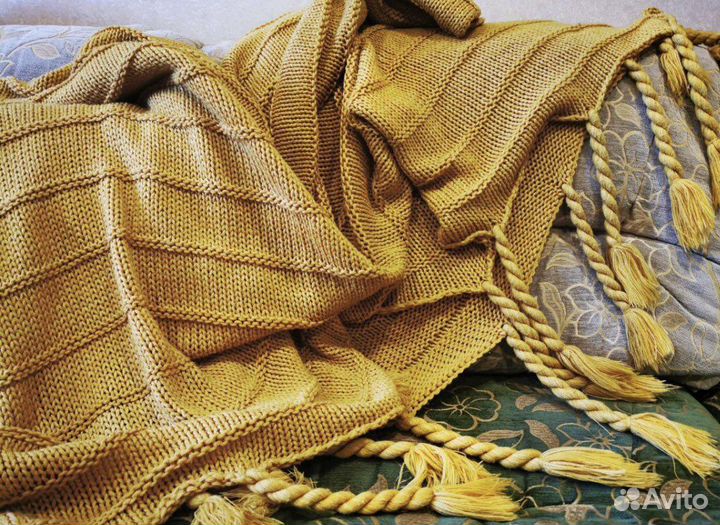 Плед вязаный горчичный мягкий