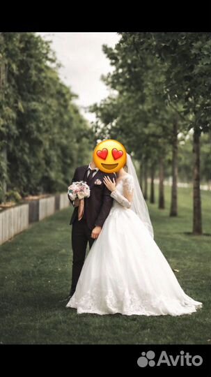 Свадебное платье