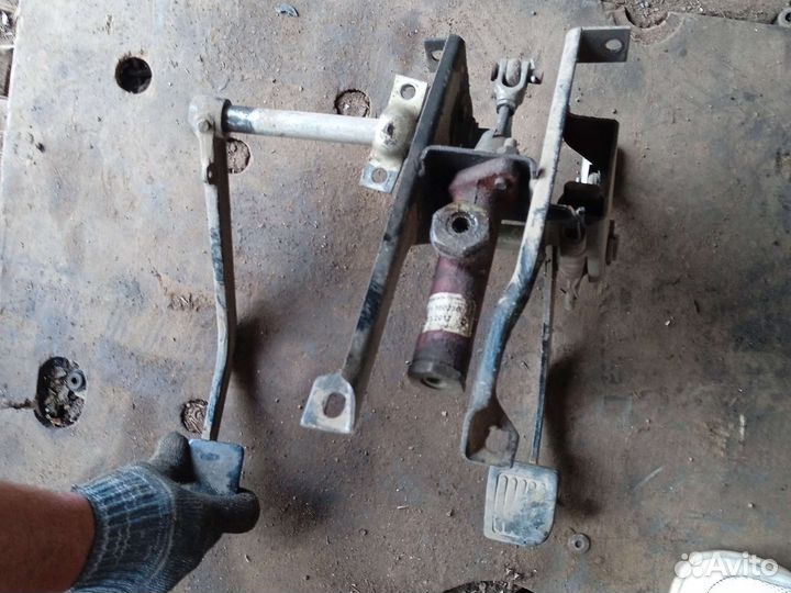 Продам,сцепления тормоза на уаз,комплектэ