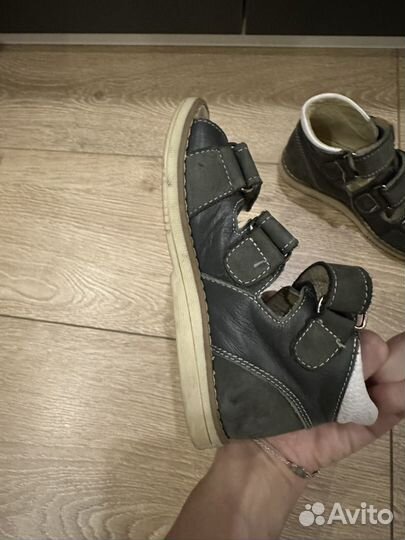 Сандалии 27 tombi