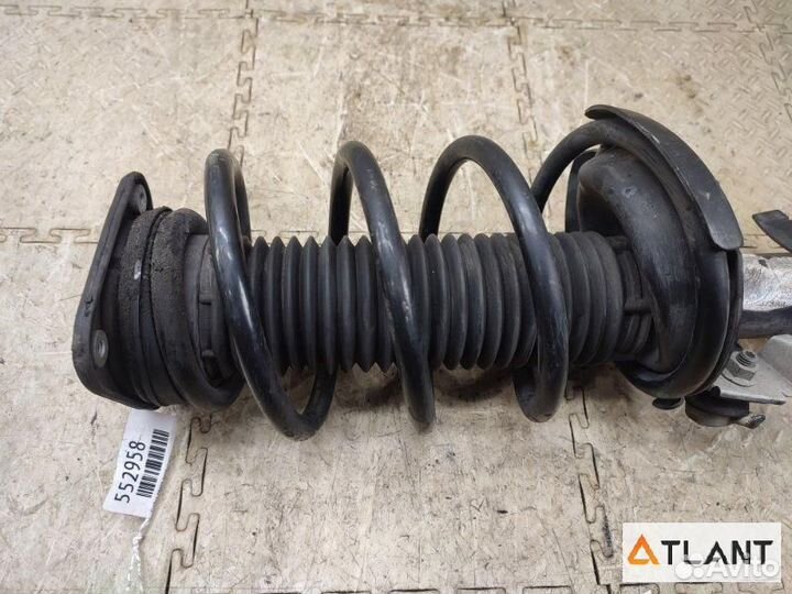 Стойка передняя правая volvo V50