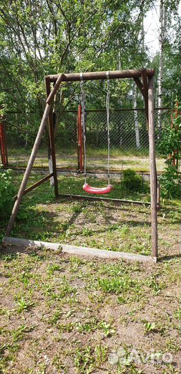 Качели деревянные