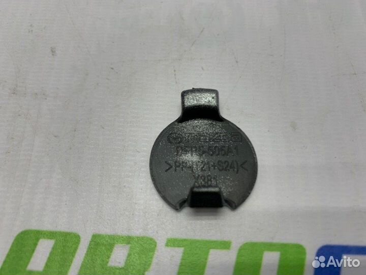 Заглушка бампера задняя Mazda Cx-30 DM / DN PE