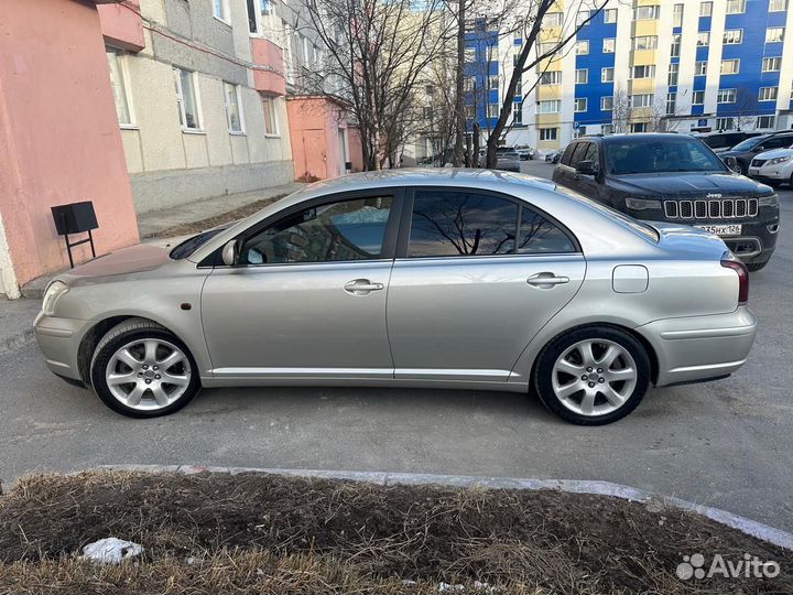 Toyota Avensis 2.4 AT, 2004, 124 000 км