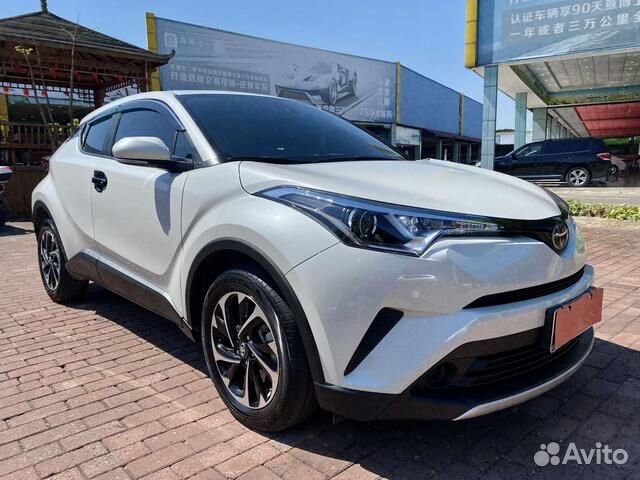 Toyota C-HR 2.0 CVT, 2021, 45 000 км с пробегом, цена 2000000 руб.