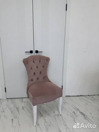 Стулья в каретной стяжке