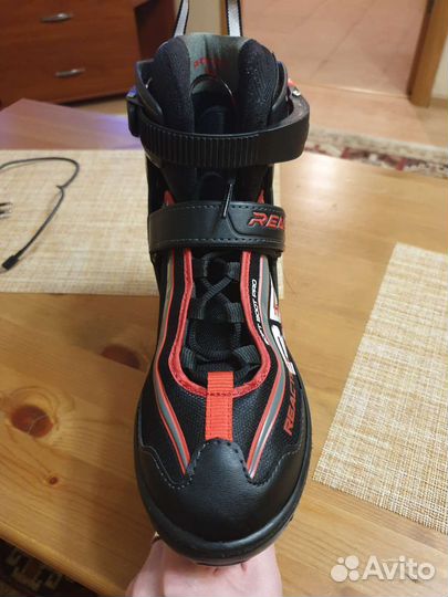 Роликовые коньки reaction rainbow