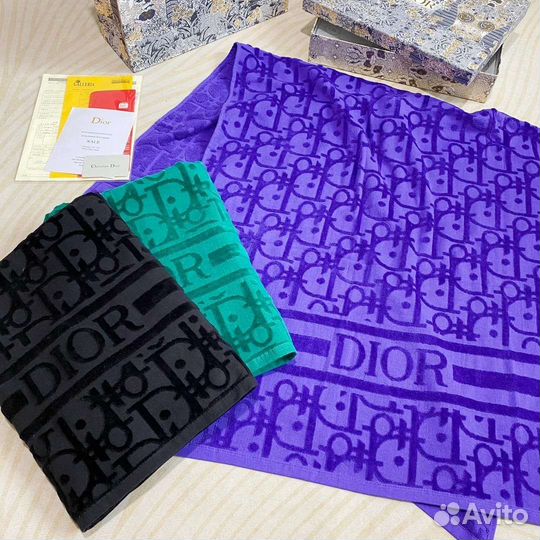 Полотенца махровые Диор Dior
