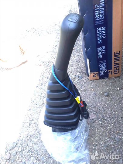 Хитачи zx250lc-3 джойстик