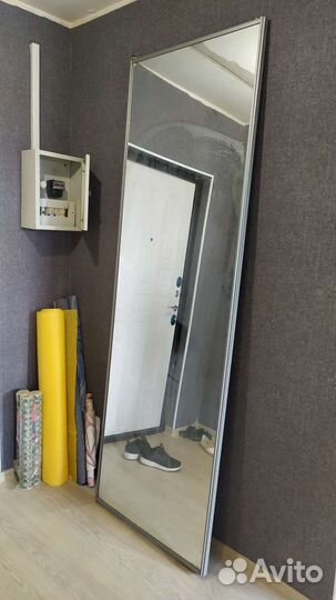 Зеркальная дверь от шкафа купе