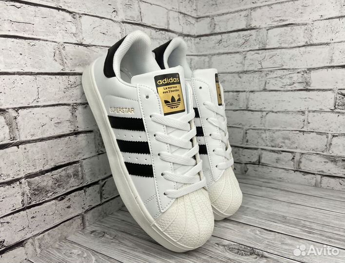 Кроссовки adidas superstar