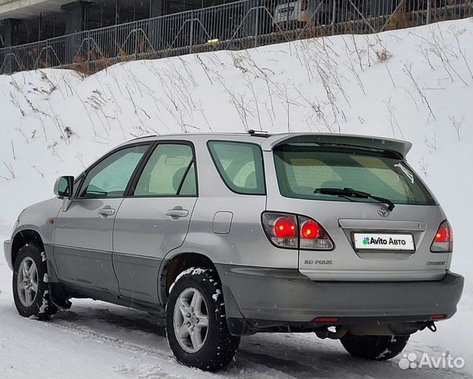 Toyota Harrier 3.0 AT, 2000, 508 237 км