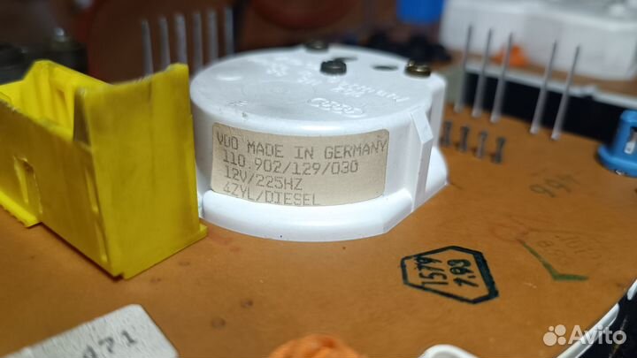 Приборная панель Audi 80 B4 (дизель)