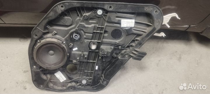 Стеклоподемник задний правый Kia Ceed JD