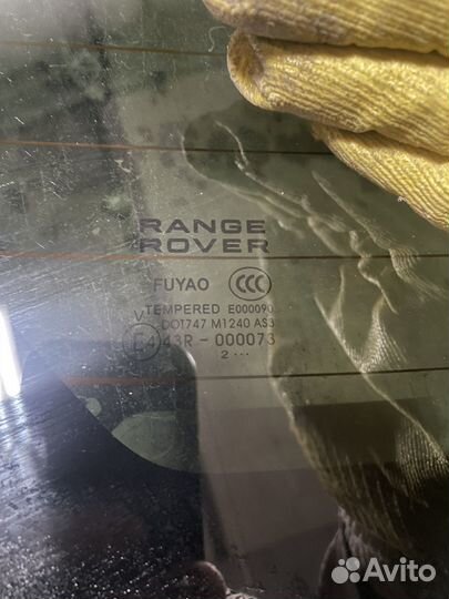 Range Rover L405 стекло крышки багажника