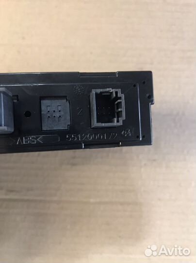 Моторчик стеклоподъемника правый Peugeot 307