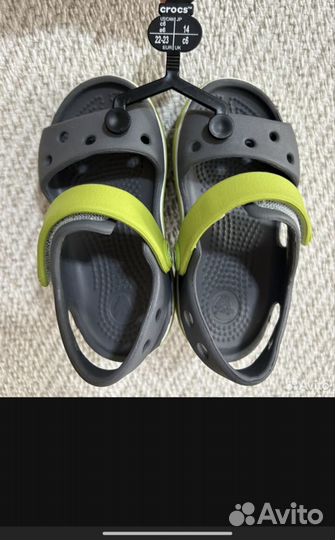 Сандалии crocs c6 новые