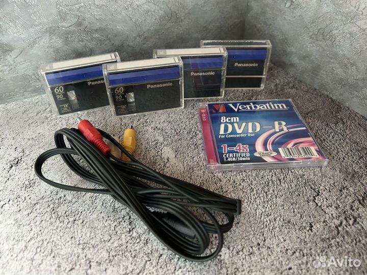 Видеокамера sony