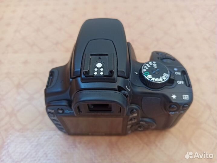 Зеркальный фотоаппарат canon 400d