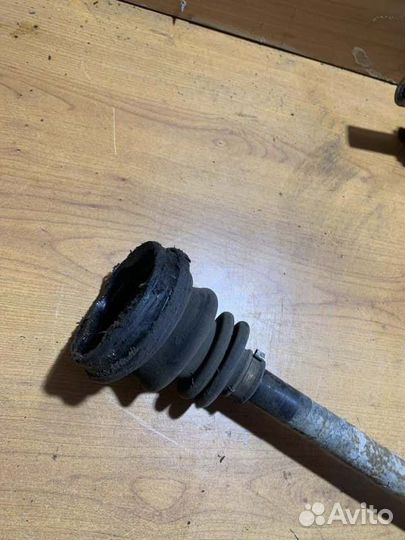 Вал привода правый Chevrolet Aveo T250 седан F14D3