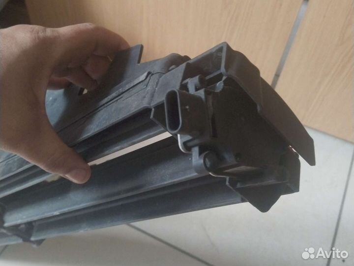 Решетка бампера Opel Astra J