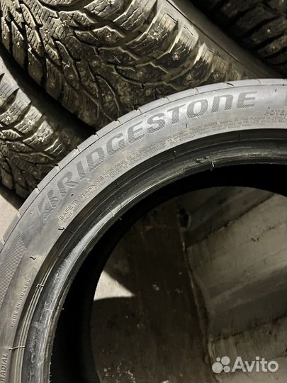 Bridgestone Potenza S001 245/45 R19 102Y