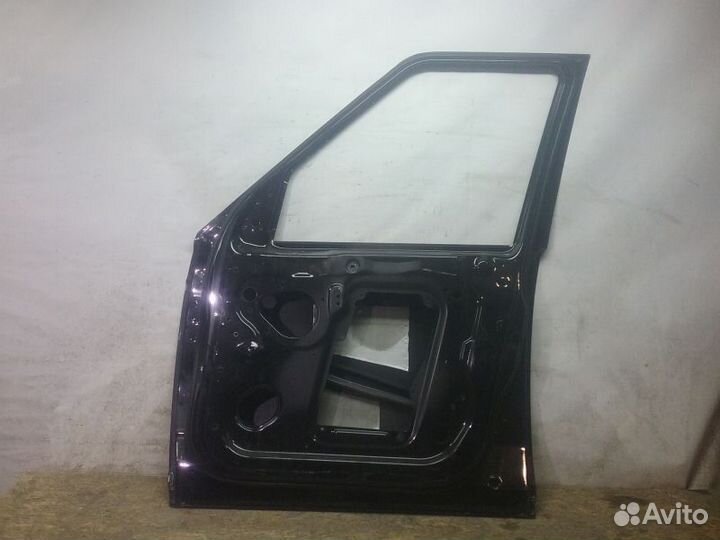 Дверь передняя правая Land Rover Discovery 3