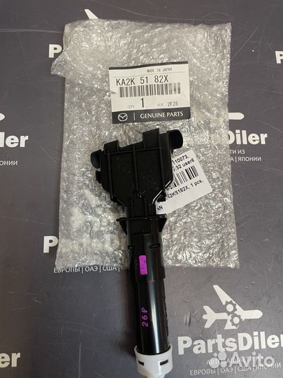 Форсунка омывателя фар правая KA2K5182X Mazda