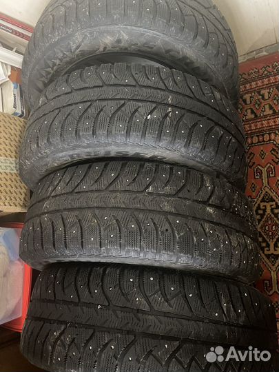 Bridgestone Ice Cruiser 7000 2.25/55 R17