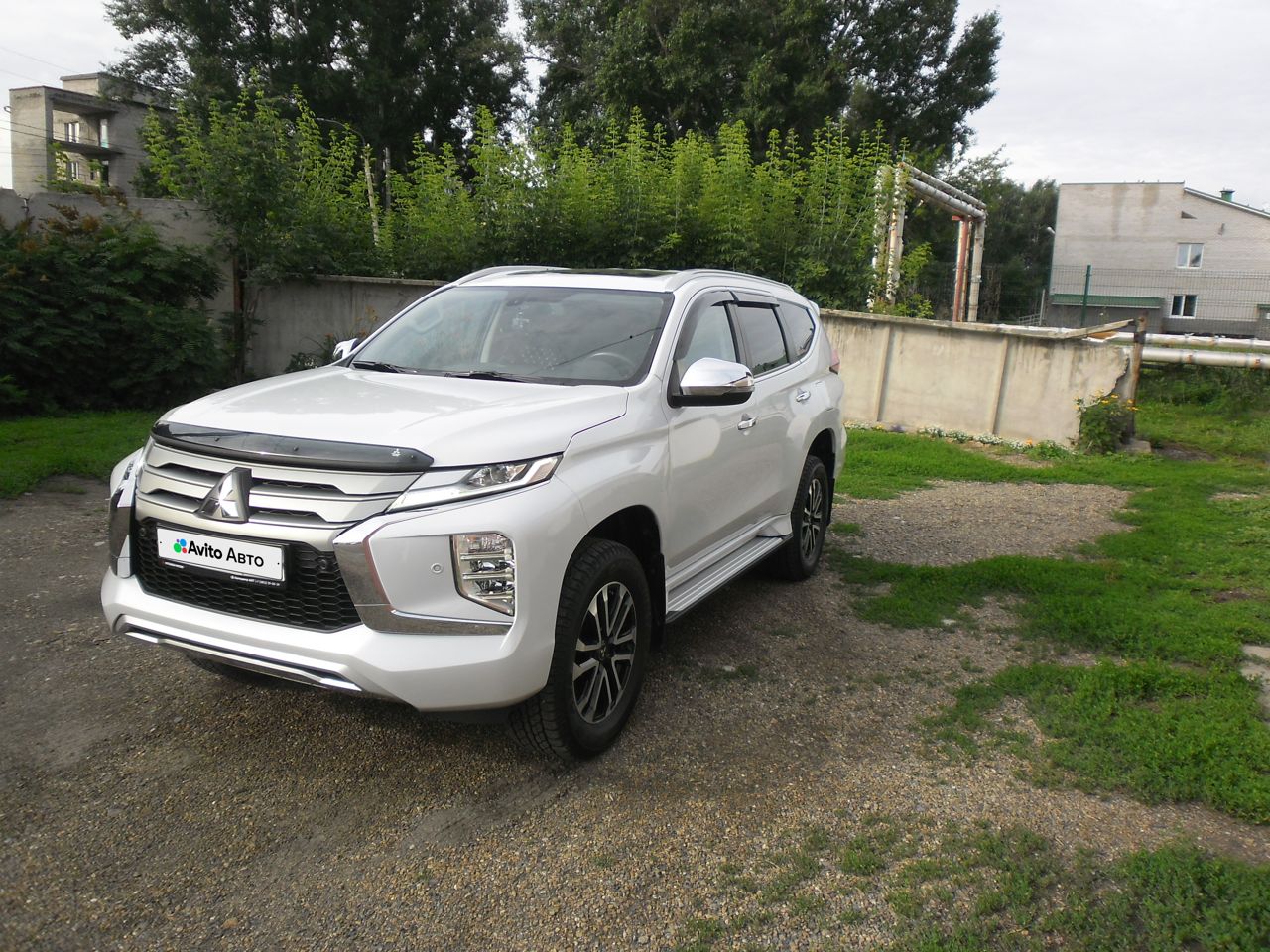 Mitsubishi Pajero Sport: фото владельца