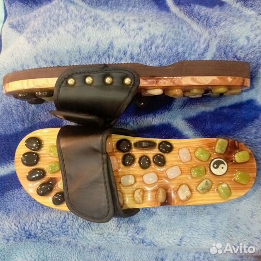 Акупунктурная массажная обувь