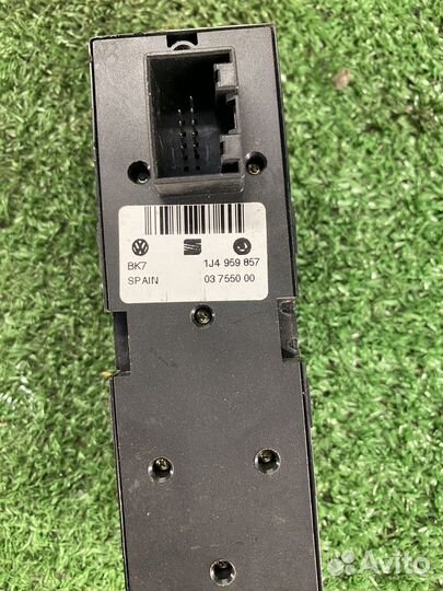 Блок стеклоподъемников Volkswagen Bora