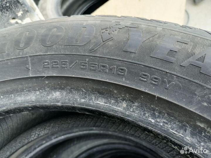 Goodyear EfficientGrip 2 SUV 225/55 R19