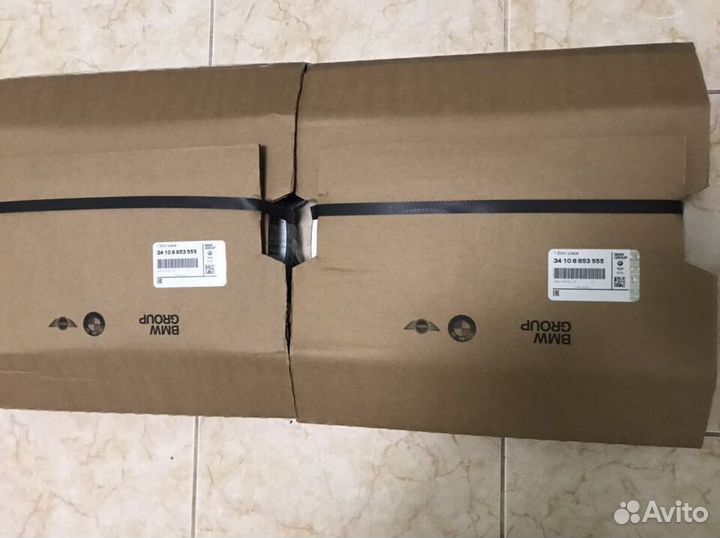 Оригинальные передние тормозные диски 555