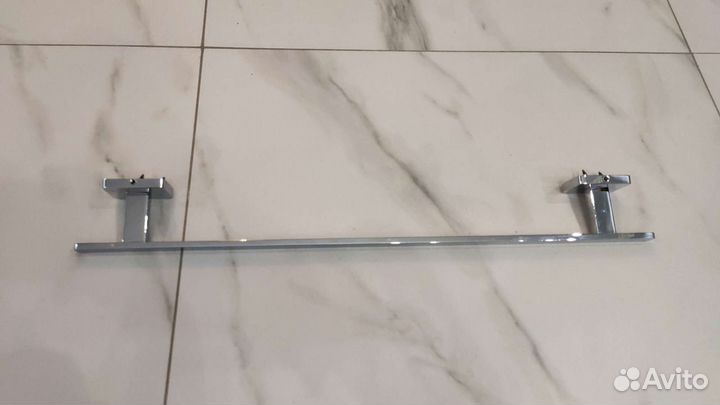 Полотенцедержатель