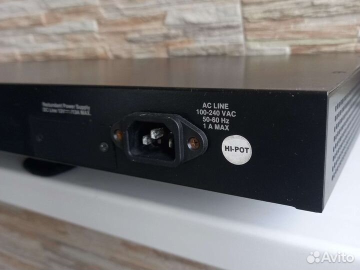 24-портовый коммутатор Enterasys A2H124-24