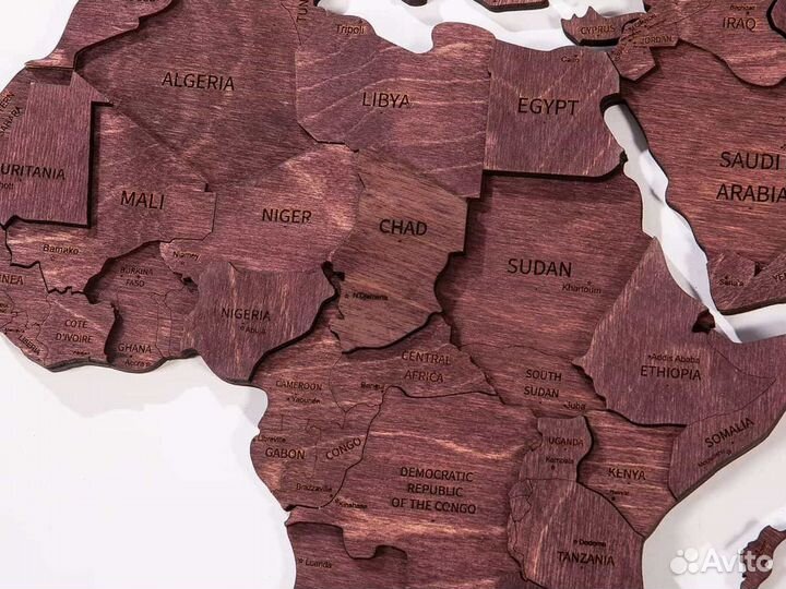 Карта мира для интерьера из дерева