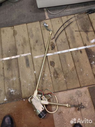 Стеклоочиститель газ-21