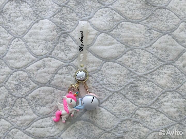 Брелок на ключи