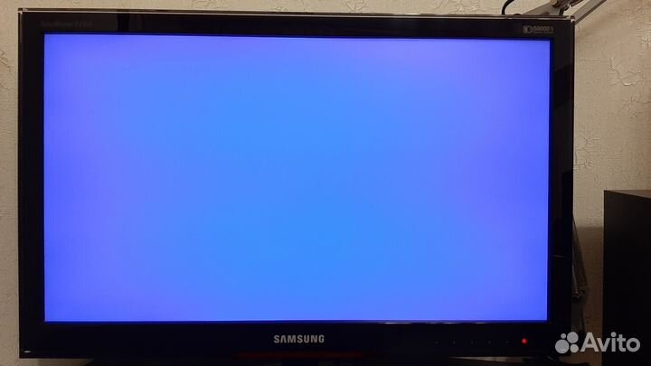 Монитор Samsung P2350