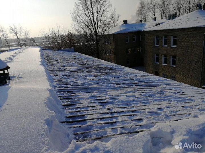 Уборка, чистка снега сосулек и льда с выездом Обл