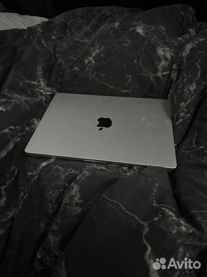 Apple MacBook Pro 14 m2 2023