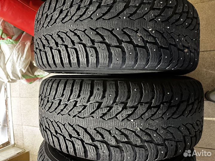 Nokian Tyres Hakkapeliitta 9 SUV 285/60 R18