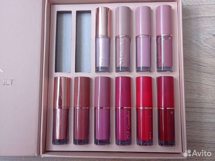 Cosmetics Блеск для губ