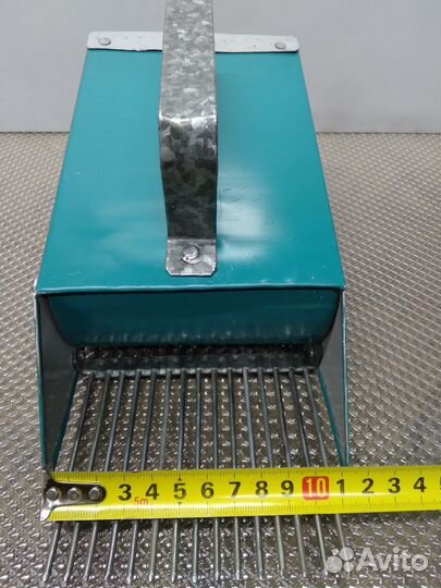 Совок для сбора ягод