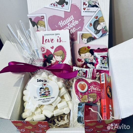 Подарочный бокс “Love is”
